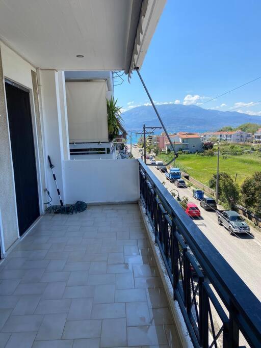 Luxury Apartment In Nafpaktos Luaran gambar